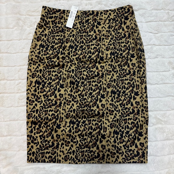 J. Crew No 2 Pencil Skirt Stretch Cotton Leopard Size 4 NWT - Picture 3 of 15